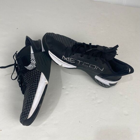 Nike Metcon 8 FlyEase Crossfit Shoes Black DO9388-001 Mens Size 11.5 Used - Picture 4 of 16
